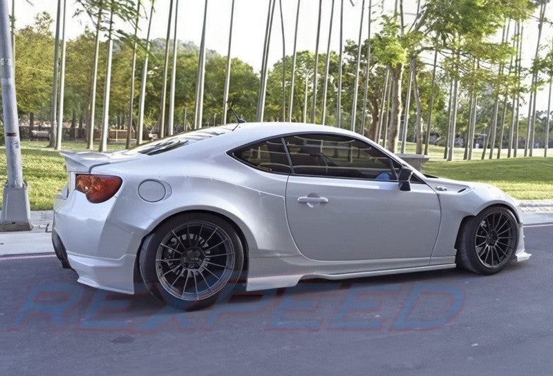 Rexpeed Rocket Bunny Carbon Side Skirts for FR-S/BRZ/GT86