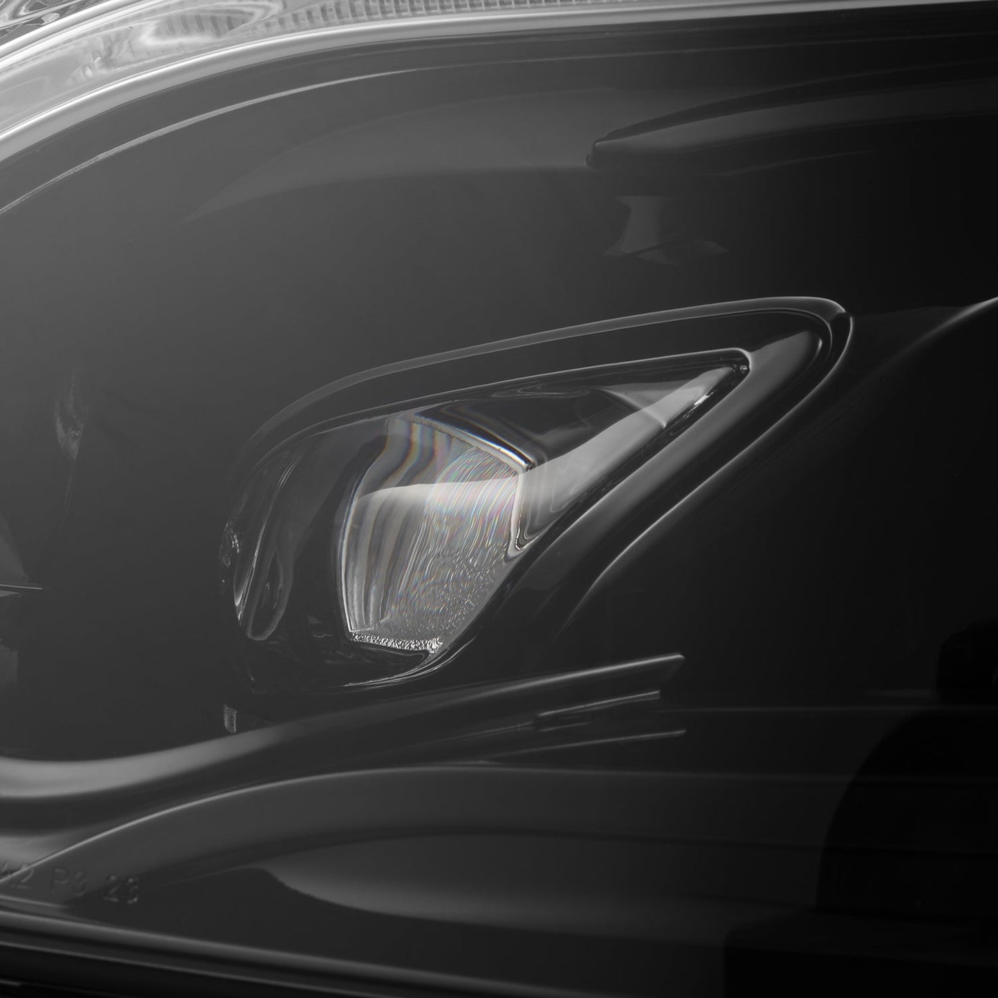 19-25 Mercedes-Benz Sprinter LUXX-Series LED Projector Headlights Alpha-Black | AlphaRex