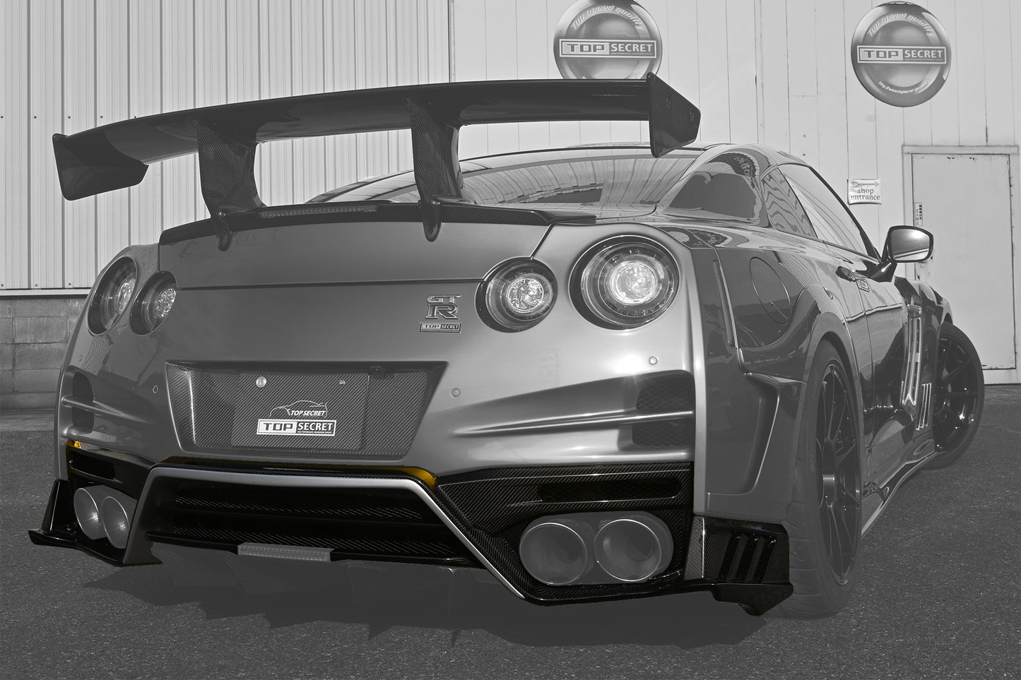 Top Secret Carbon Rear Under Bumper – Nissan GT-R R35 (MY17+)