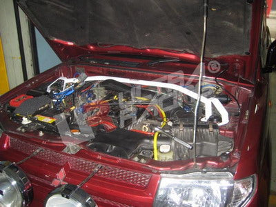 Ultra Racing Front Upper Strut Bar 2-Point for Mitsubishi Pajero IO 98