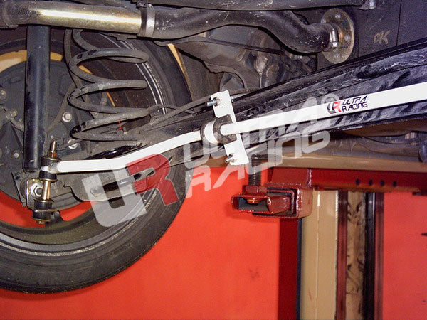 Ultra Racing Rear Anti-Roll Bar 16mm for Toyota IST/Urban Cruiser