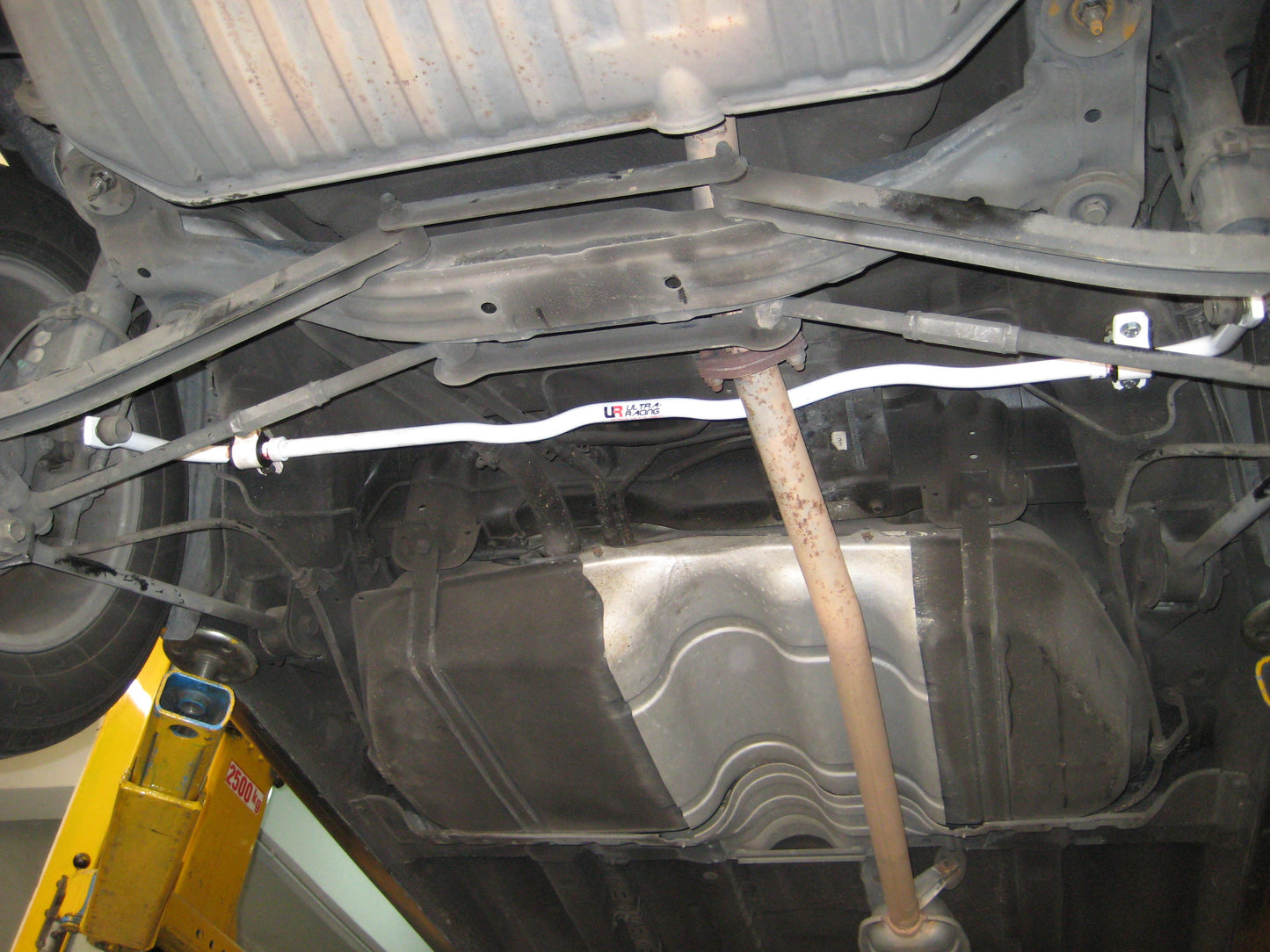 Ultra Racing Rear Anti-Roll Bar 20mm for Hyundai Tucson IX35