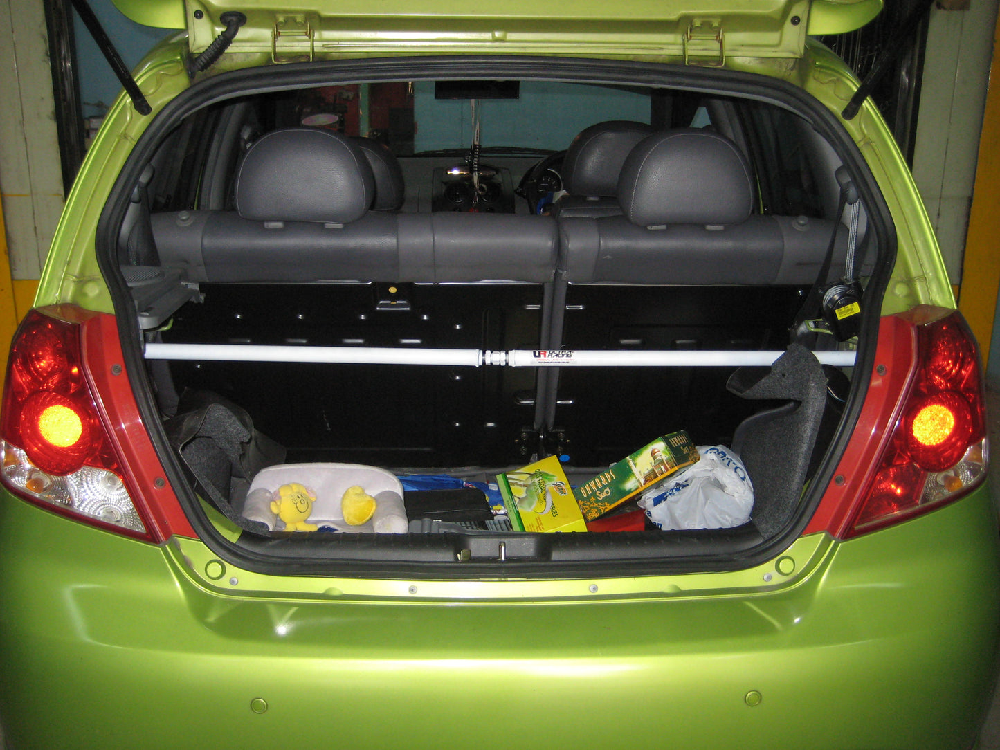 Ultra Racing Rear Upper Strut Brace for Chevrolet Aveo 4D