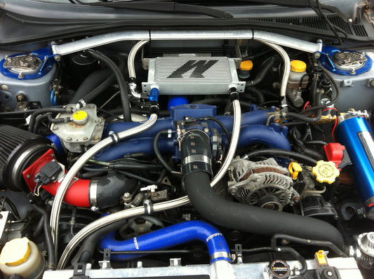 Mishimoto Universal 10-Row Oil Cooler Kit