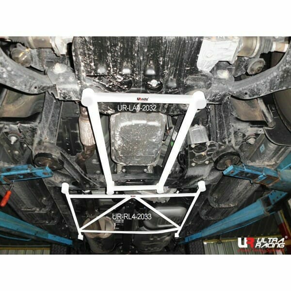 Ultra Racing Chevrolet Trailblazer RG (2012+) 4-Point Front Brace