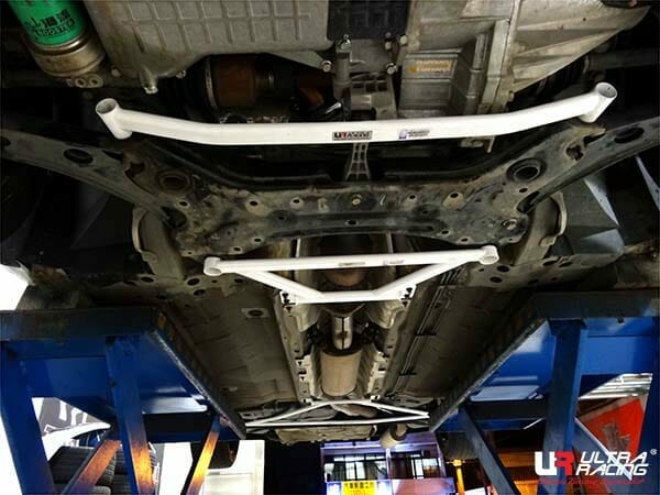 Ultra Racing 2-Point Front Lower Tiebar for Luxgen S5 1.8T
