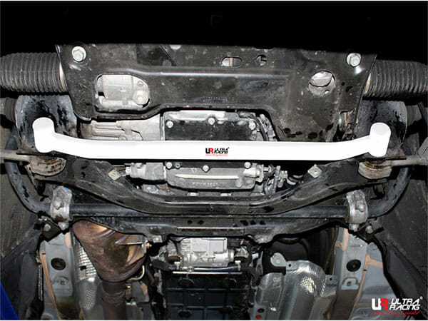 Ultra Racing 2-Point Front Lower Tiebar for Mercedes W212 E250D/E300