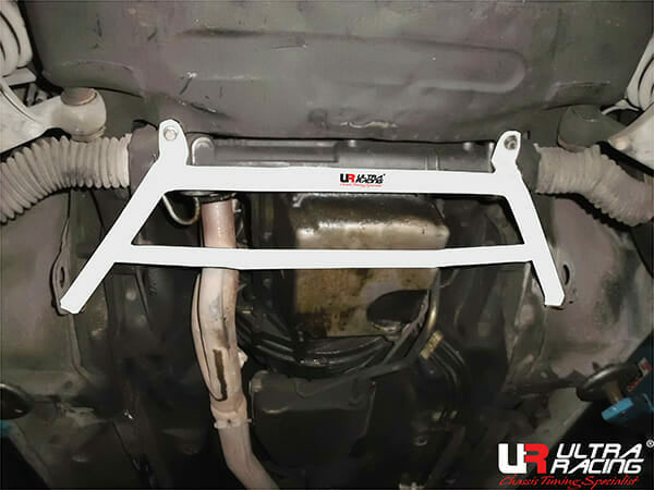 Ultra Racing 4-Point Front Lower Brace for Jaguar XJ6 XJ40