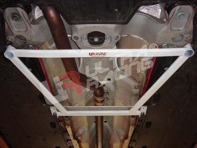 Ultra Racing Audi A4 (B7) Front Lower Brace URLA4-321