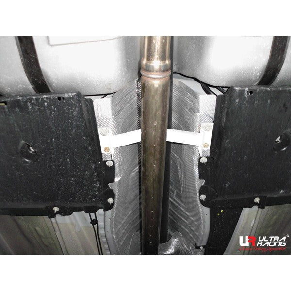 Ultra Racing Land Rover Range Rover Evoque Mid Lower Brace ML2-1803