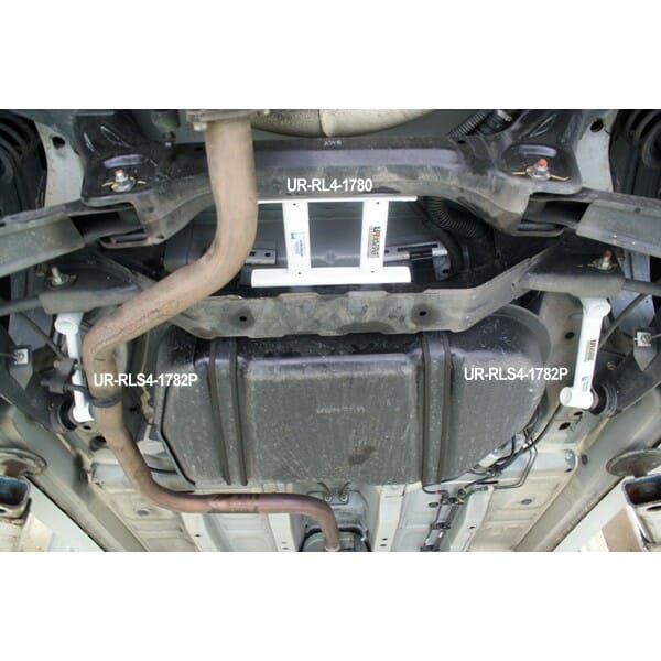 Ultra Racing Proton Preve/Suprima 1.6T 2WD 12+ UltraRacing 4-Point Rear Lower Bar (1780) UR-RL4-1780