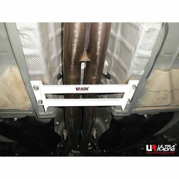 Ultra Racing 2-Point Mid Lower Brace for Camaro SS 6.2 V8 & G8