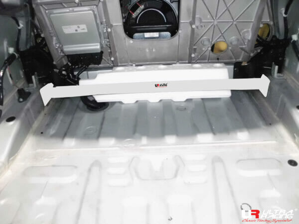 Ultra Racing 2-Point Rear Upper Strutbar for Nissan GT-R R35