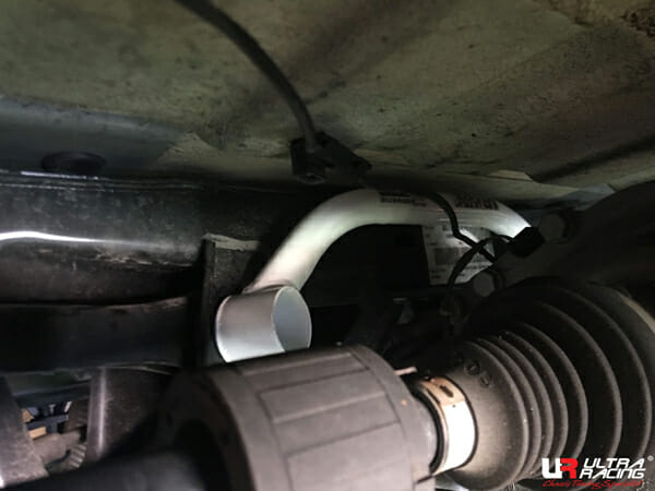 Ultra Racing Mini Country Man R60 1.6T 4WD 10-16 UltraRacing 2-Point Rear Lower Bar (2939) URTW-RL2-2939