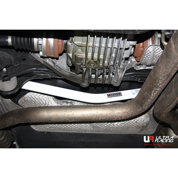 Ultra Racing Audi A8 (D4) Rear Lower Brace URKR-RL2-3076