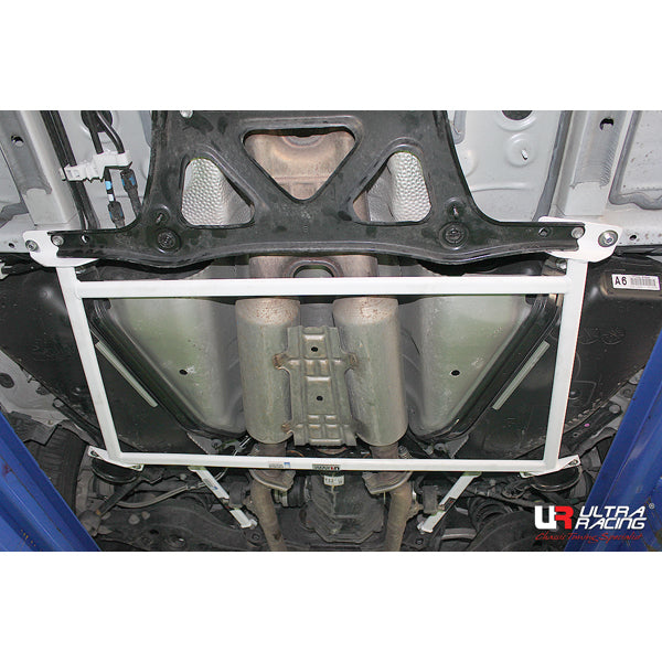 Ultra Racing Lexus IS300H Rear Lower Brace URTW-RL4-2942