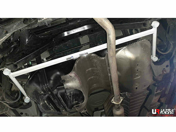 Ultra Racing Toyota Rav4 (XA50) 2.0 2WD 18+ UltraRacing 4-Point Rear Lower Bar (4014) URTW-RL4-4014