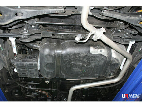 Ultra Racing Hyundai Ioniq (AE)/Niro 1.6 2WD Hybrid 17+ UltraRacing 4-Point Rear Lower Bar (3558P) URKR-RS4-3558P