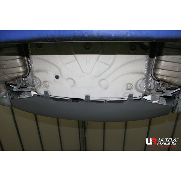 Ultra Racing Audi A6 (C7) Rear Frame Brace URCN-RT2-2490