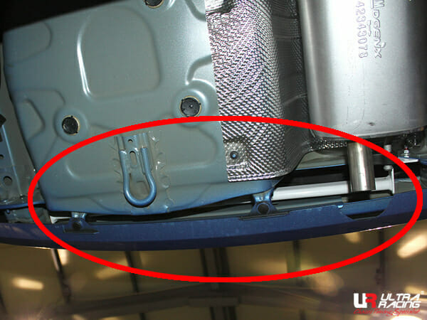 Ultra Racing Chevrolet Spark (M400) 1.0 2WD FL 16-19 UltraRacing 2-Point Rear Torsion Bar (3260) URKR-RT2-3260