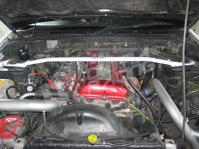 Ultra Racing Nissan 200SX S13 Front Strut Brace URTW2-080