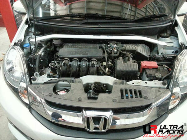 Ultra Racing Front Strutbar Honda BR-V DG1 1.5/Mobilio 14+ URTH-TW2-34