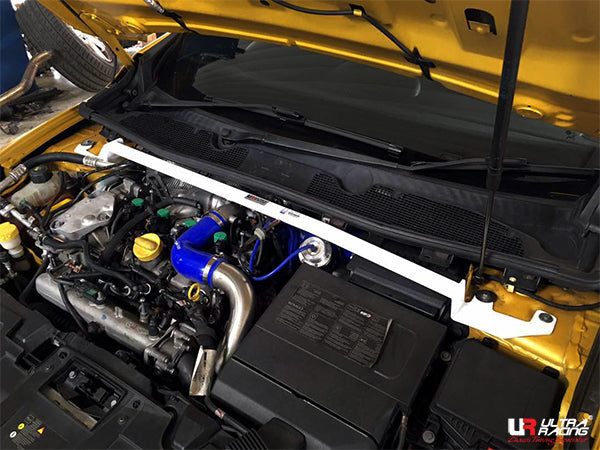 Ultra Racing Front Strut Brace for Renault Megane Mk3
