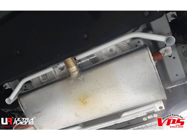 Ultra Racing Ford Focus ST 18+ UltraRacing 2-Point Rear Lower Brace URTW-RL2-3981