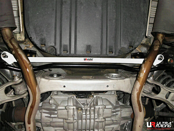 Ultra Racing Acura RL (KB-1) / Honda Legend 3.5 05-12 4WD UltraRacing 2P Rear Lower Bar (2416) URUS-RL2-2416
