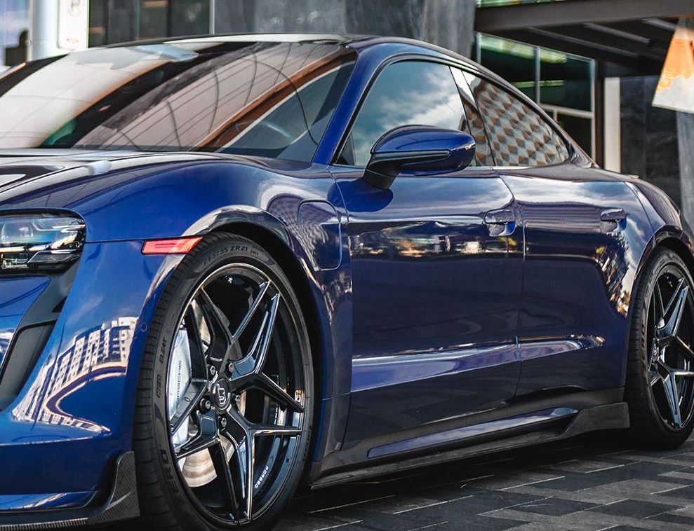 VR Aero Carbon Fiber Side Skirts Porsche Taycan Turbo | Turbo S