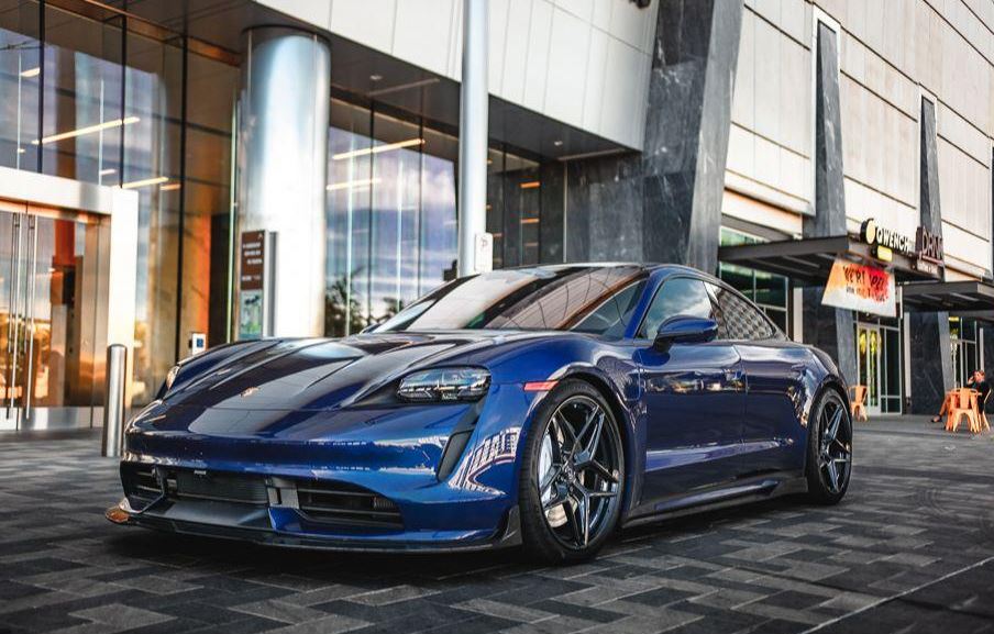 VR Aero Carbon Fiber Side Skirts Porsche Taycan Turbo | Turbo S