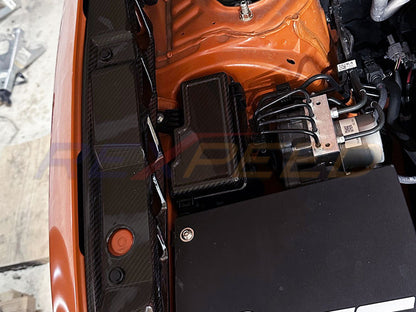 Rexpeed Dry Carbon Fuse Relay Box Cover - Gloss for Subaru WRX