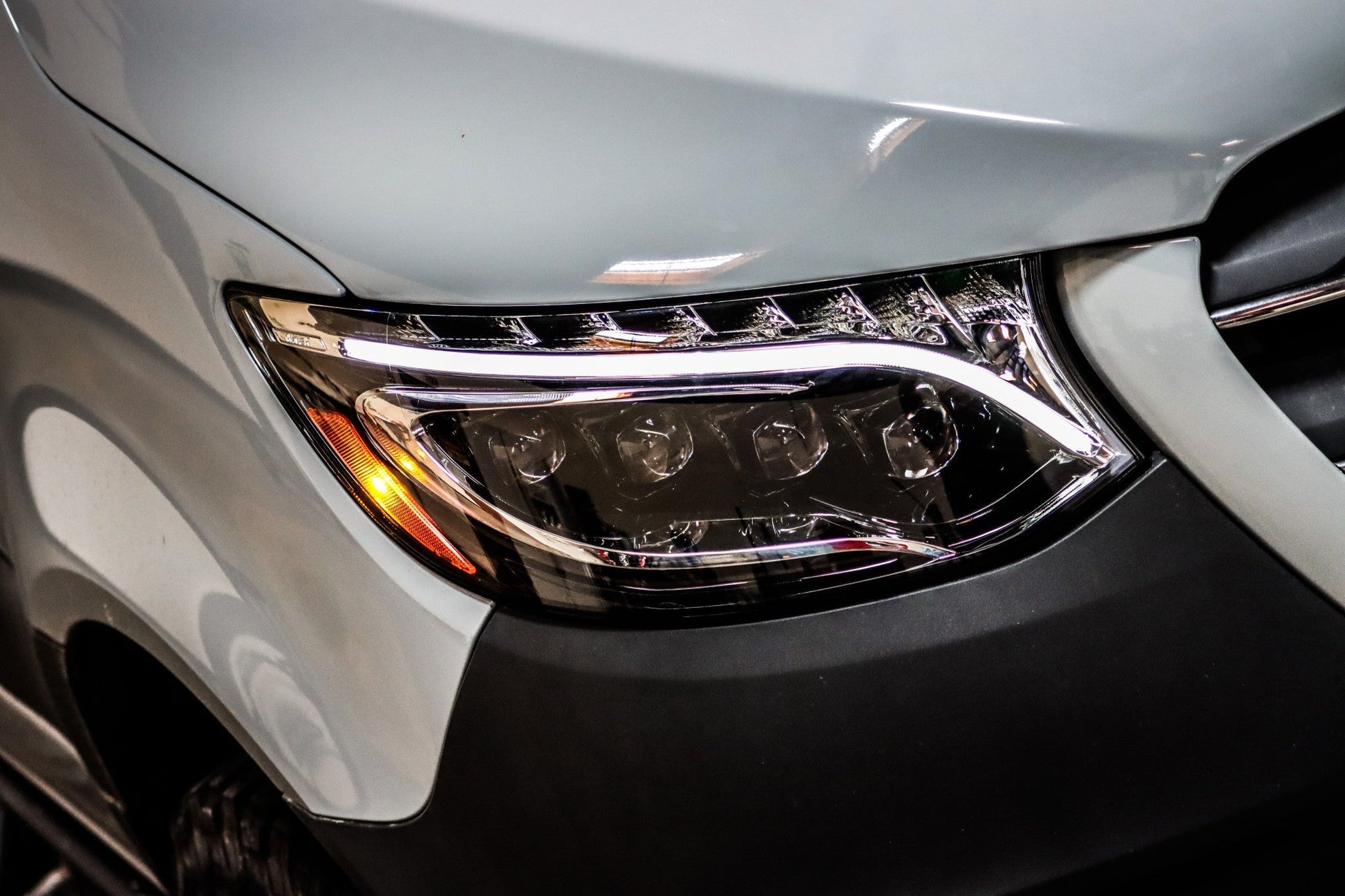 19-25 Mercedes-Benz Sprinter NOVA-Series LED Projector Headlights Alpha-Black | AlphaRex