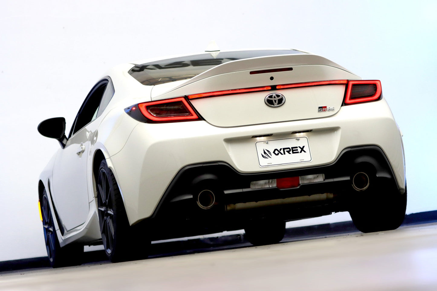 21-25 Toyota GR86/Subaru BRZ LUXX-Series LED Trunk Light Smoke | AlphaRex