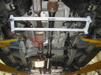 Ultra Racing Front H-Brace for Chevrolet Captiva 4WD 2.0 TurboD
