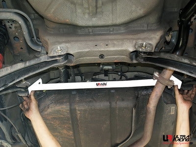 Ultra Racing 2-Point Rear Lower Bar for Chery A5 06+ (1268)