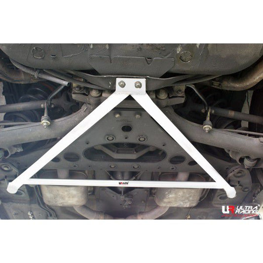 Ultra Racing Rear Lower Brace for Jaguar XK8 | 3-Point