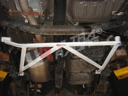 Ultra Racing 4-Point Rear Lower Brace for Mitsubishi L200 Triton 06+