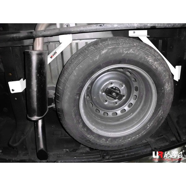 Ultra Racing Hyundai H1 07+ 2.5D UltraRacing 2x 2-Point Rear Bars 1620 UR-RS4-1620P