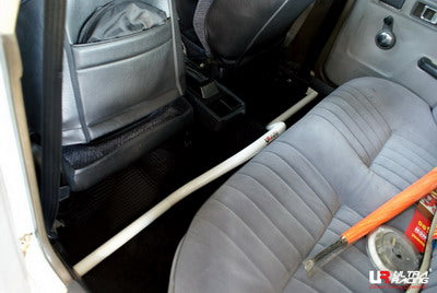 Ultra Racing Room Bar for Mitsubishi Lancer A174 79-87