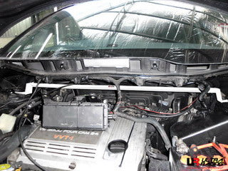 Ultra Racing Front Upper Strut Bar Toyota Previa 00-06