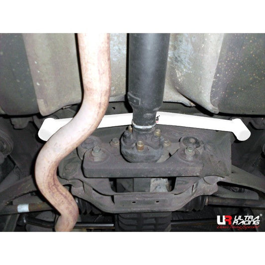 Ultra Racing 2-Point Rear Lower Bar for Hyundai Santa Fe SM 2001–06