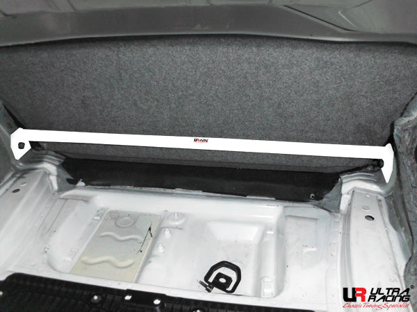 Ultra Racing 2-Point Rear Upper Strut Brace for BMW 3-Series E90 320
