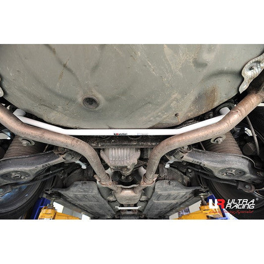 Ultra Racing 2-Point Rear Lower Member Brace for Hyundai Genesis Sedan