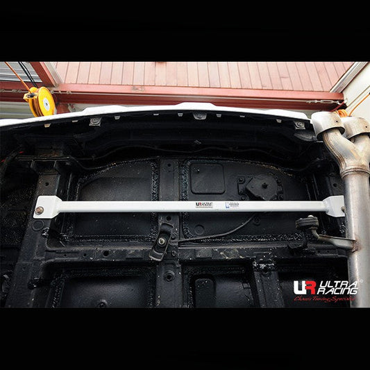 Ultra Racing 2-Point Rear Torsion Bar for Kia Sorento 2.0D 4WD