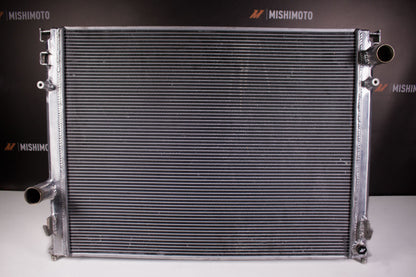Mishimoto Aluminium Radiator Dodge Charger Challenger 2006-2023