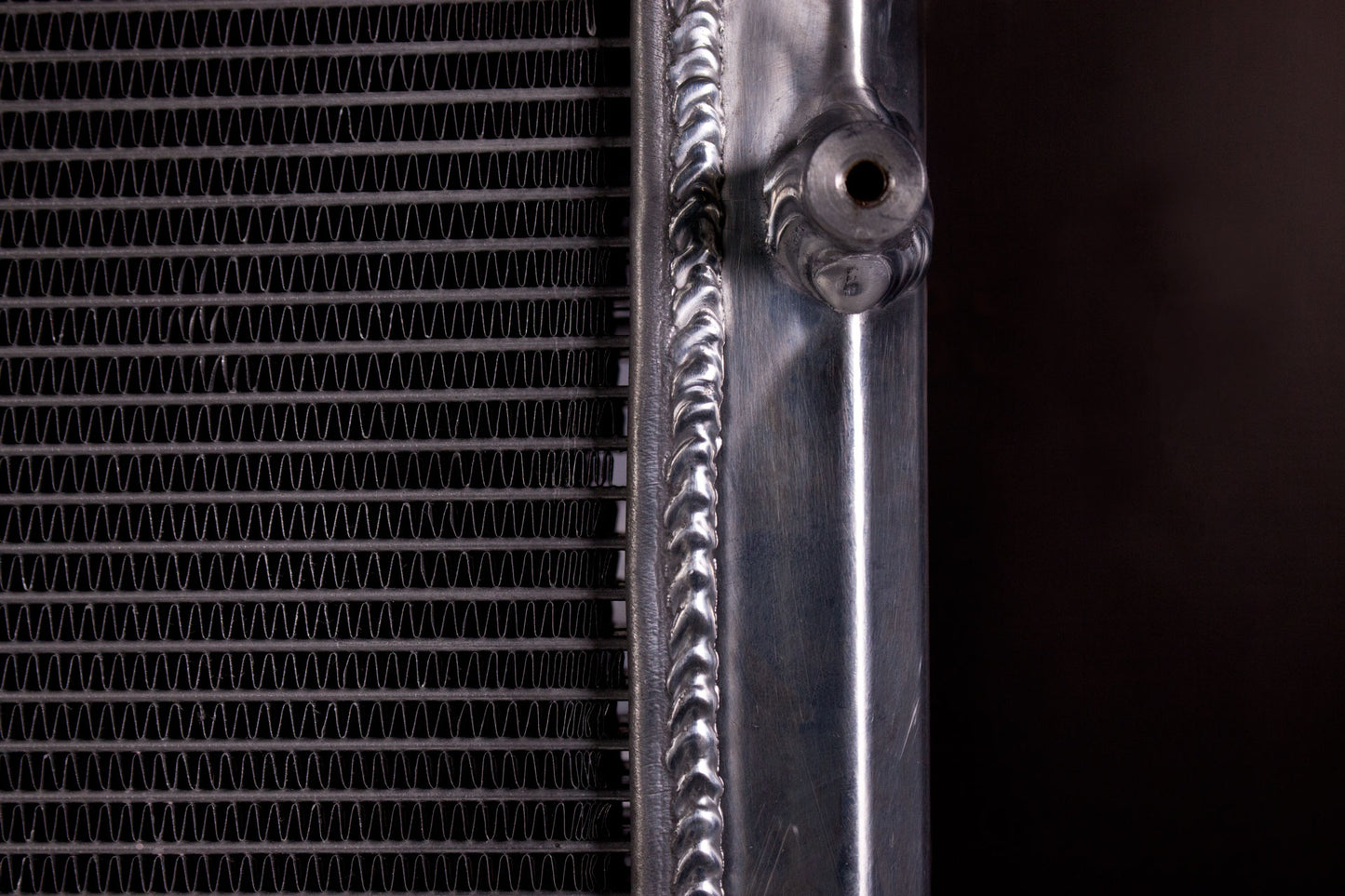 Mishimoto Aluminium Radiator Dodge Charger Challenger 2006-2023