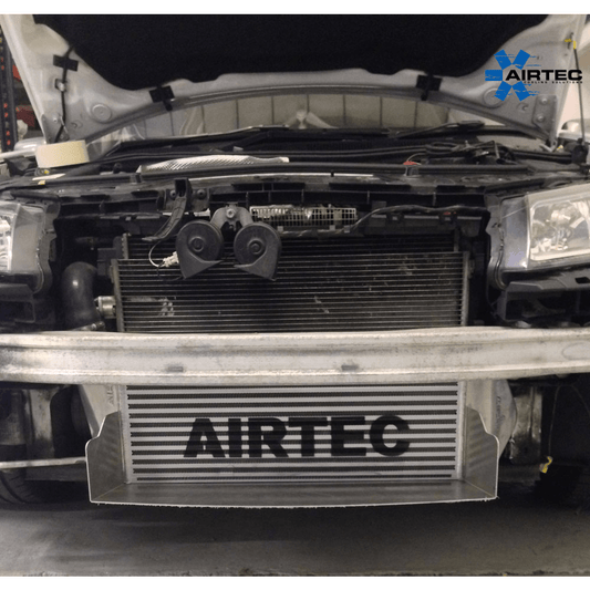 AIRTEC Motorsport 95mm Core Intercooler Upgrade with Air-Ram Scoop for Megane 2 225 and R26 Image 1
