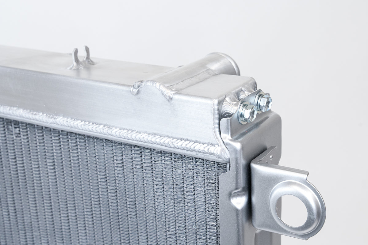 CSF All-Aluminium Radiator for Toyota Land Cruiser Amazon (100 Series) 4.7 V8 - image 4