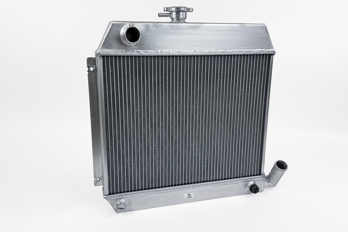 CSF All-Aluminium Radiator for BMW 2002 & 1602 (E10) - image 2